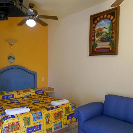 Cactus Inn Bucerias Exterior photo